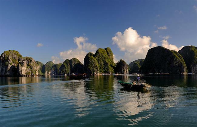 Thu Ha Hotel Dong Khe Sau エクステリア 写真