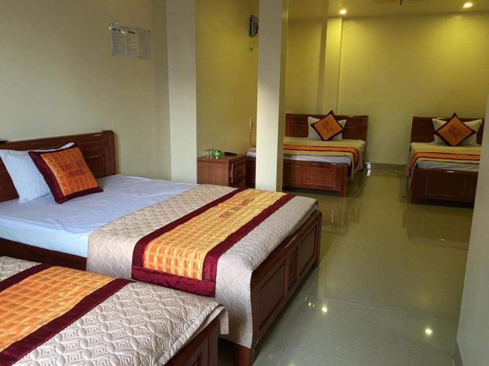 Thu Ha Hotel Dong Khe Sau エクステリア 写真